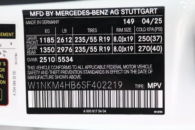 Used 2025 Mercedes-Benz GLC 300 4MATIC image 31
