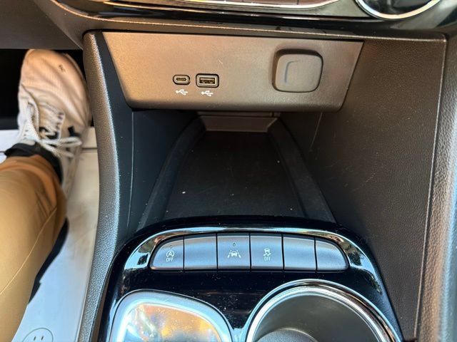 Used 2025 Buick Encore GX Sport Touring w/ Comfort Package FWD image 28