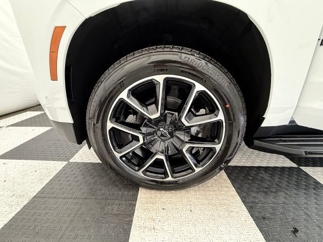 New 2026 Chevrolet Tahoe RST w/ Sun And Tow Package AWD/4WD image 12
