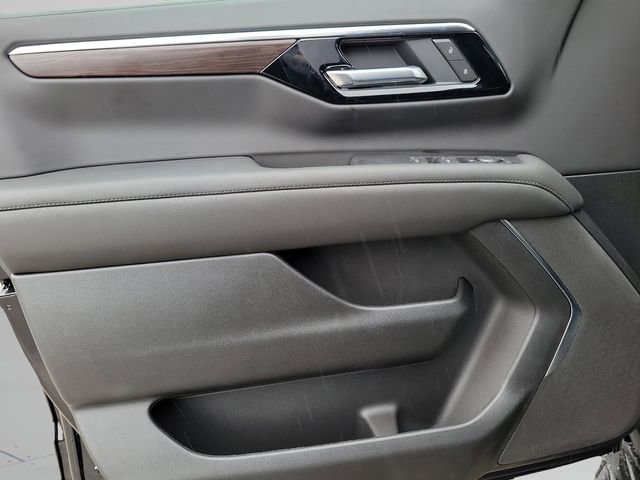 New 2026 Chevrolet Tahoe LS w/ LPO, Dark Essentials Package image 16