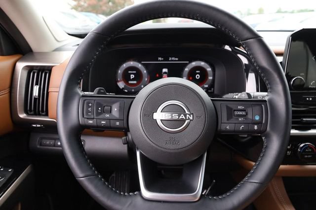 Certified 2025 Nissan Pathfinder Platinum w/ Cargo Package FWD image 13