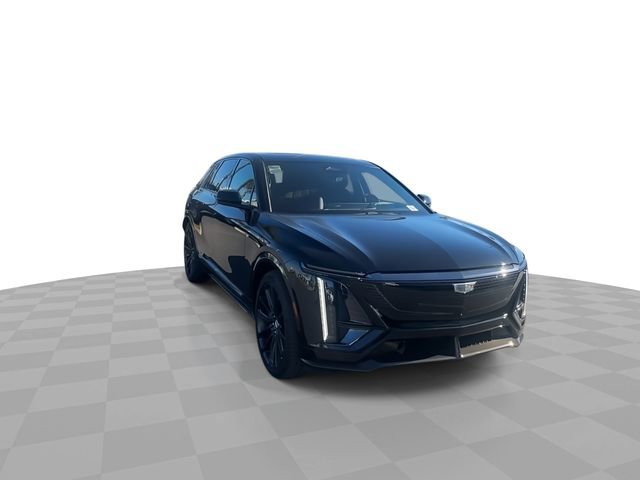 New 2026 Cadillac Lyriq V w/ Exterior Carbon Fiber Package AWD/4WD image 2