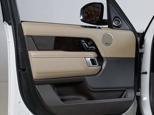 Used 2020 Land Rover Range Rover HSE AWD/4WD image 29