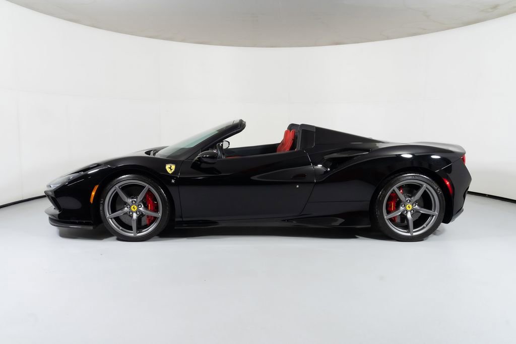 Used 2023 Ferrari F8 Tributo RWD image 25