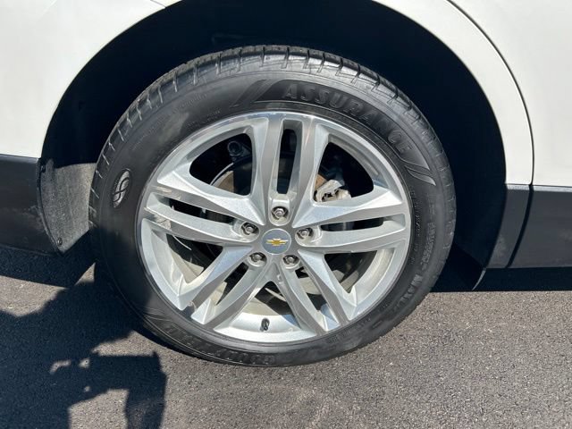 Used 2018 Chevrolet Equinox Premier AWD/4WD image 31