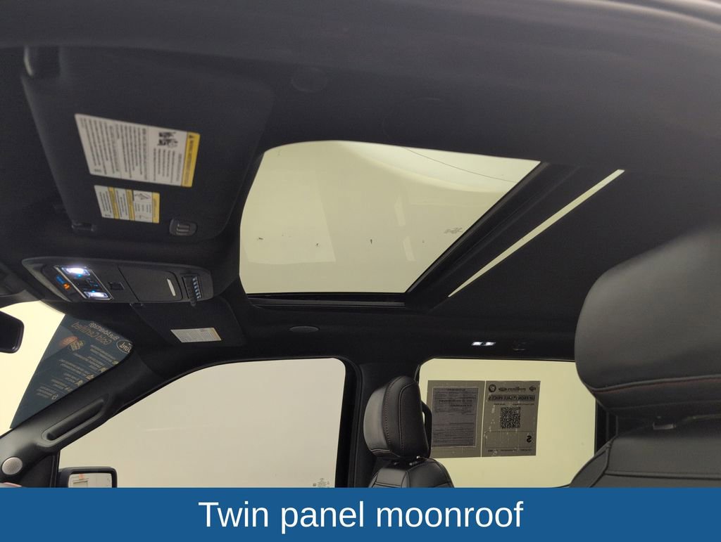 Used 2025 Ford F150 Raptor AWD/4WD image 8