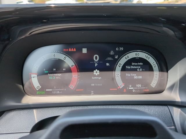 Used 2025 Toyota Crown Signia w/ Advanced Technology Package image 14