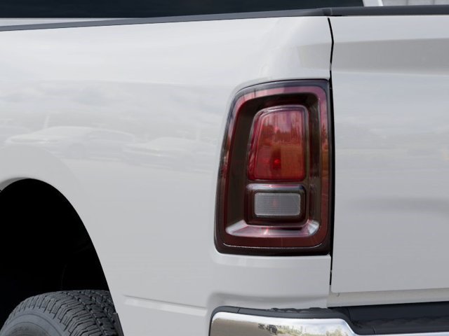 New 2027 RAM 3500 Tradesman AWD/4WD image 11