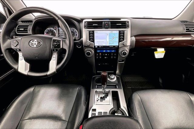 Used 2022 Toyota 4Runner Limited AWD/4WD image 15