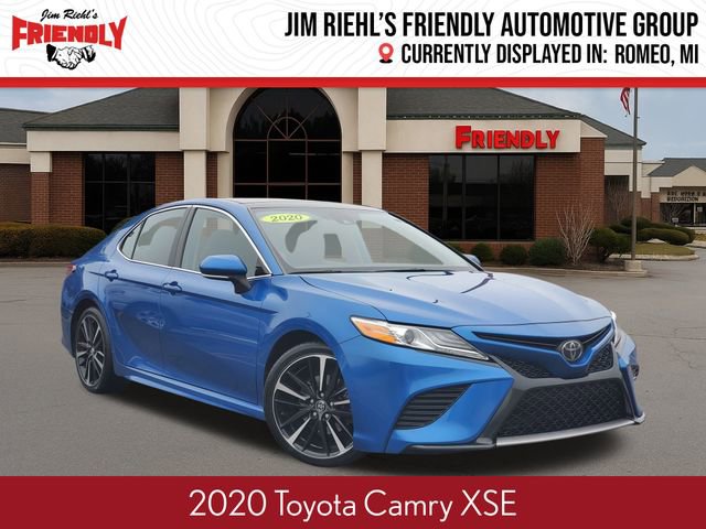 Used 2020 Toyota Camry XSE image 1