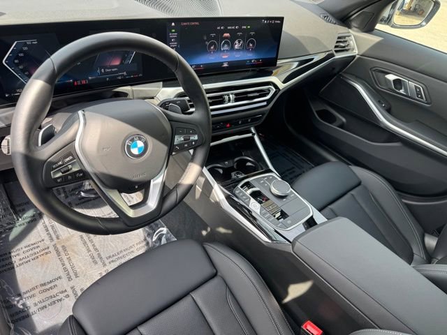 Certified 2023 BMW 330i xDrive Sedan w/ Parking Assistance Package image 18