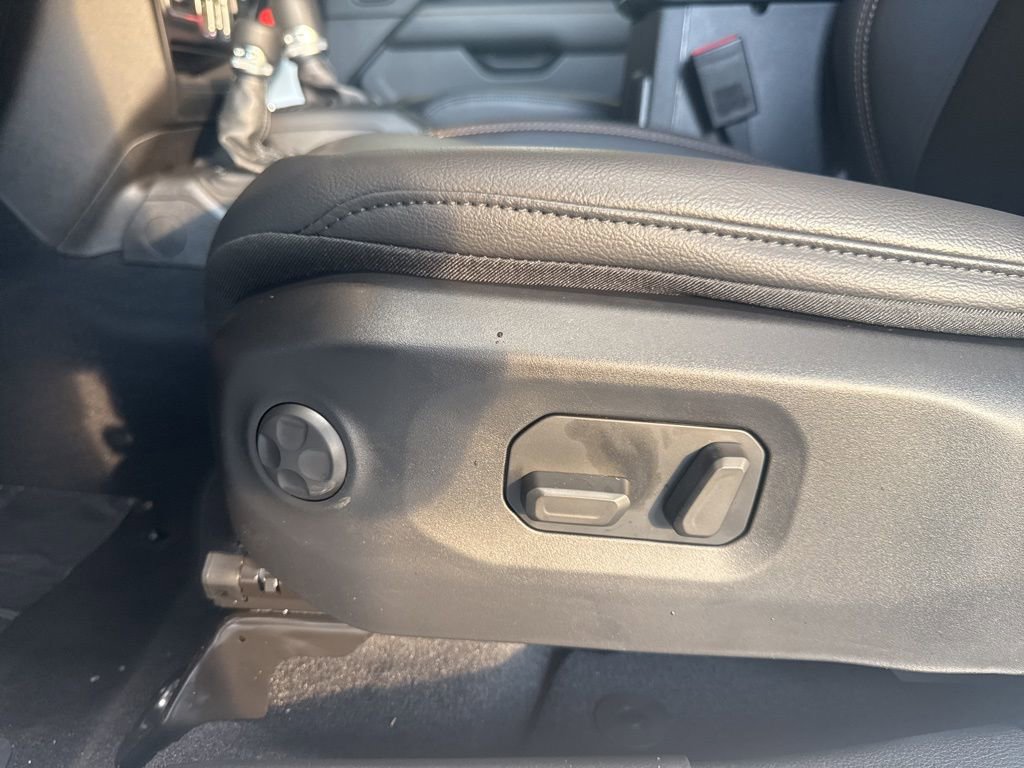 New 2026 Jeep Wrangler Sahara image 24