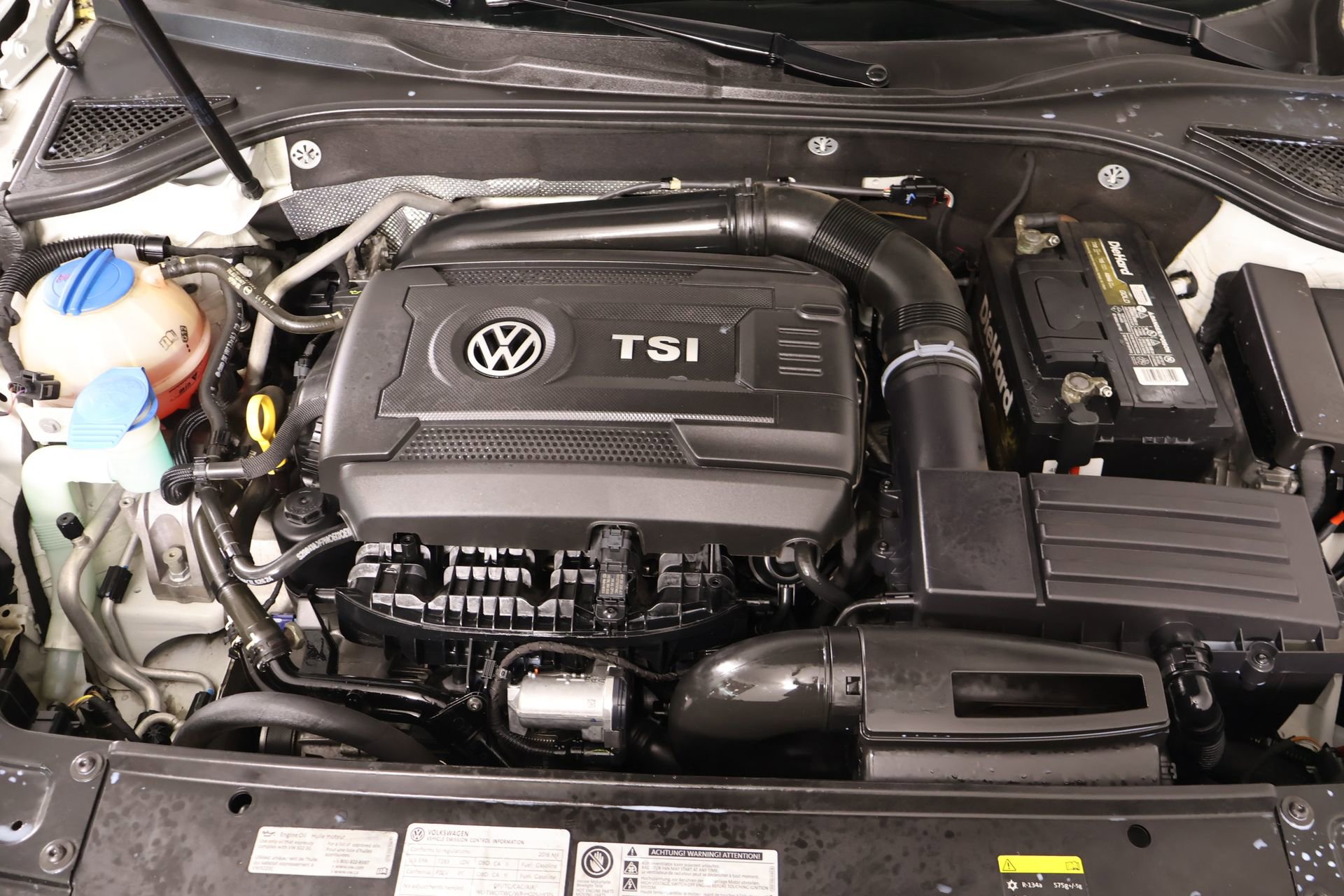 Used 2016 Volkswagen Passat 1.8T S FWD image 18