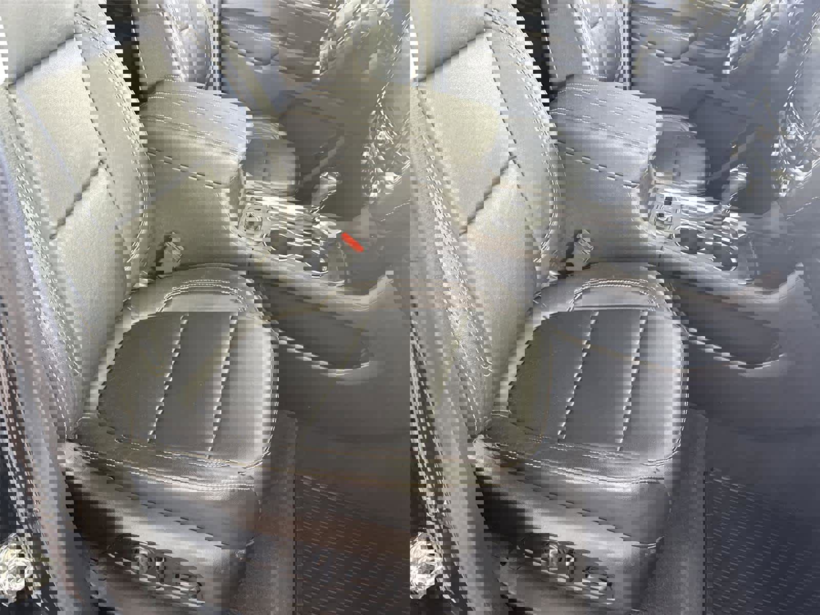 Used 2019 Chevrolet Traverse LT AWD/4WD image 18