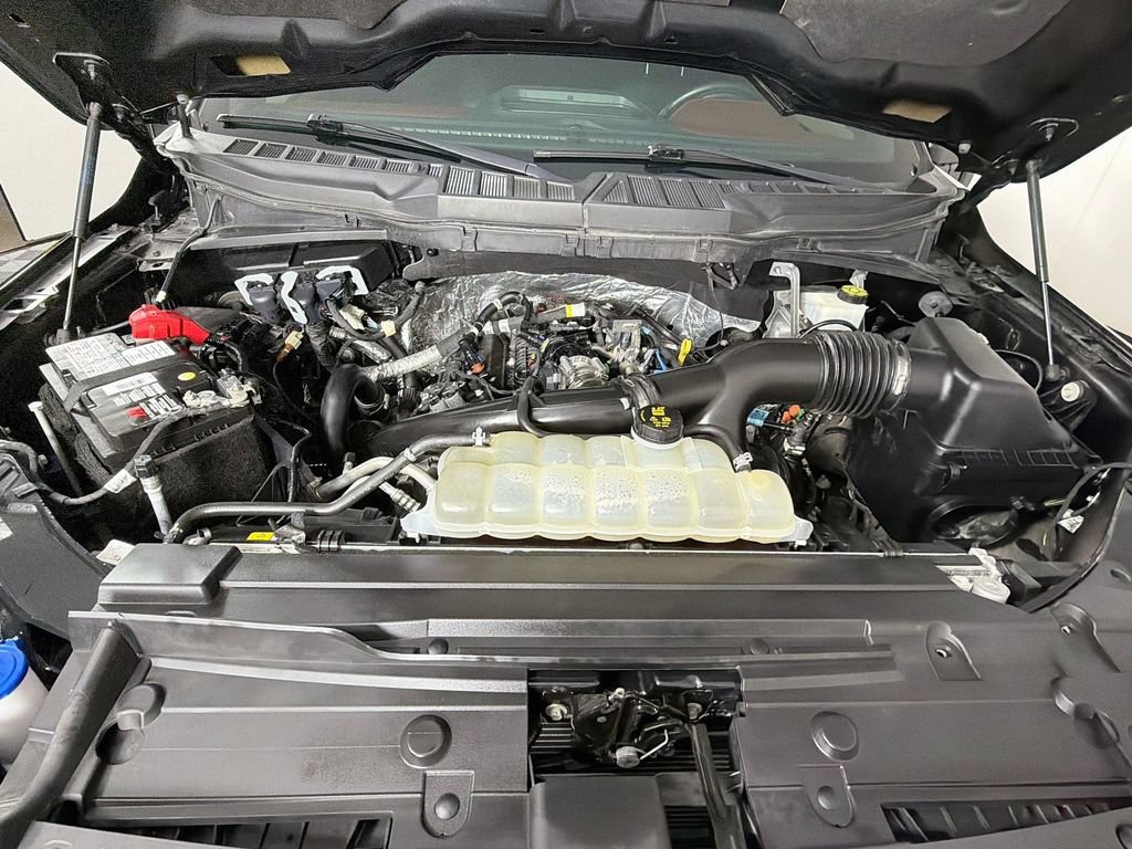 Used 2023 Ford F150 Lariat w/ Equipment Group 502A High AWD/4WD image 31