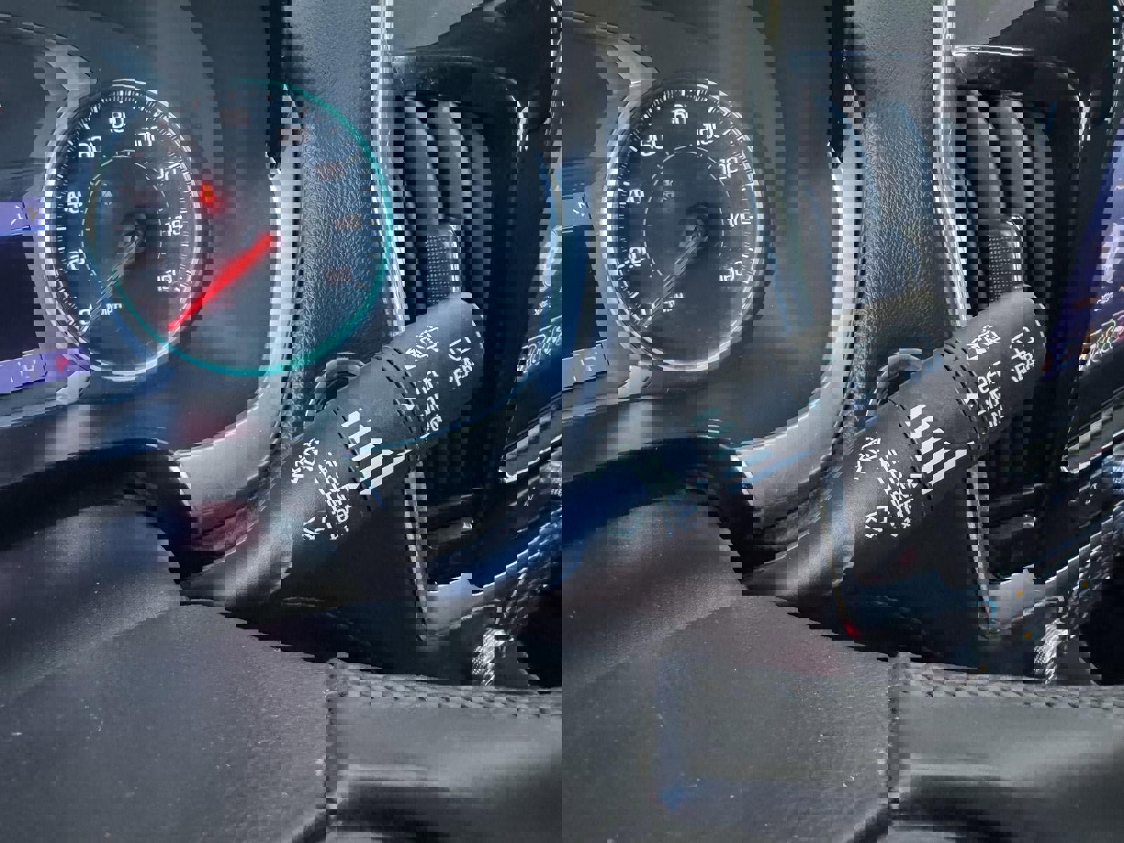 Used 2020 Chevrolet Traverse LT w/ LPO, Cargo Package image 18