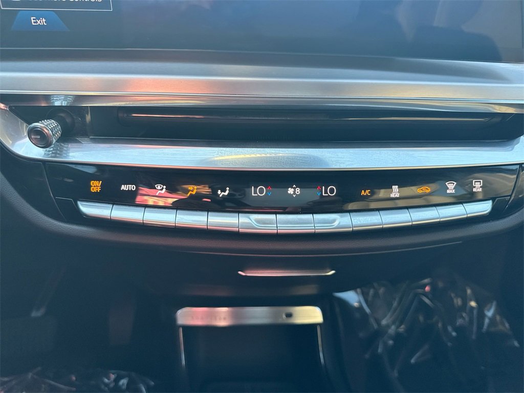 Used 2024 Cadillac Lyriq Sport image 24