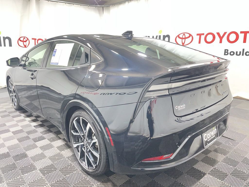 Used 2024 Toyota Prius Prime image 4