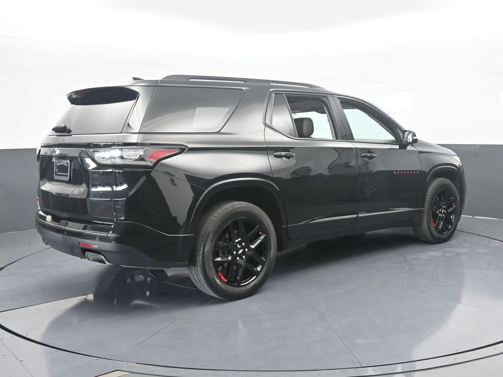 Used 2021 Chevrolet Traverse Premier w/ Redline Edition image 6