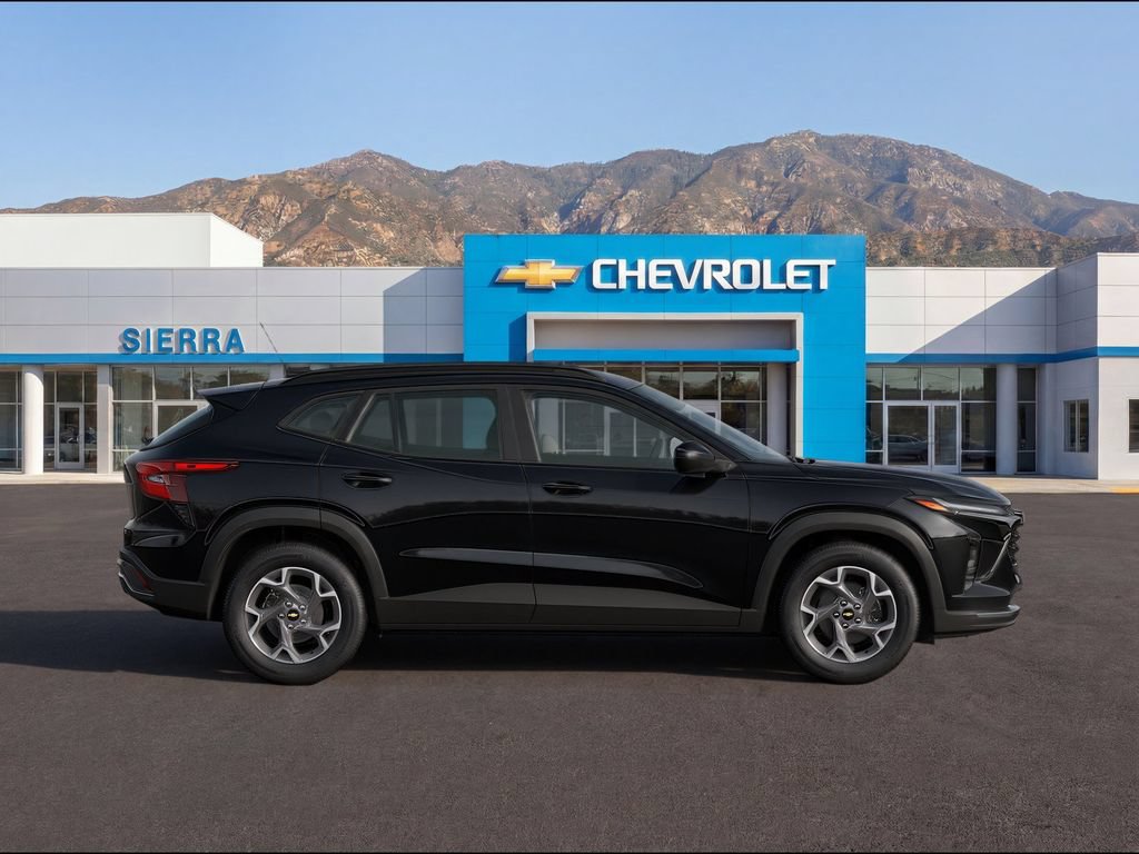 New 2026 Chevrolet Trax LT FWD image 4