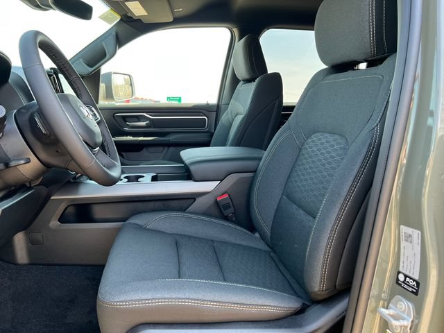 New 2026 RAM 1500 Big Horn AWD/4WD image 4