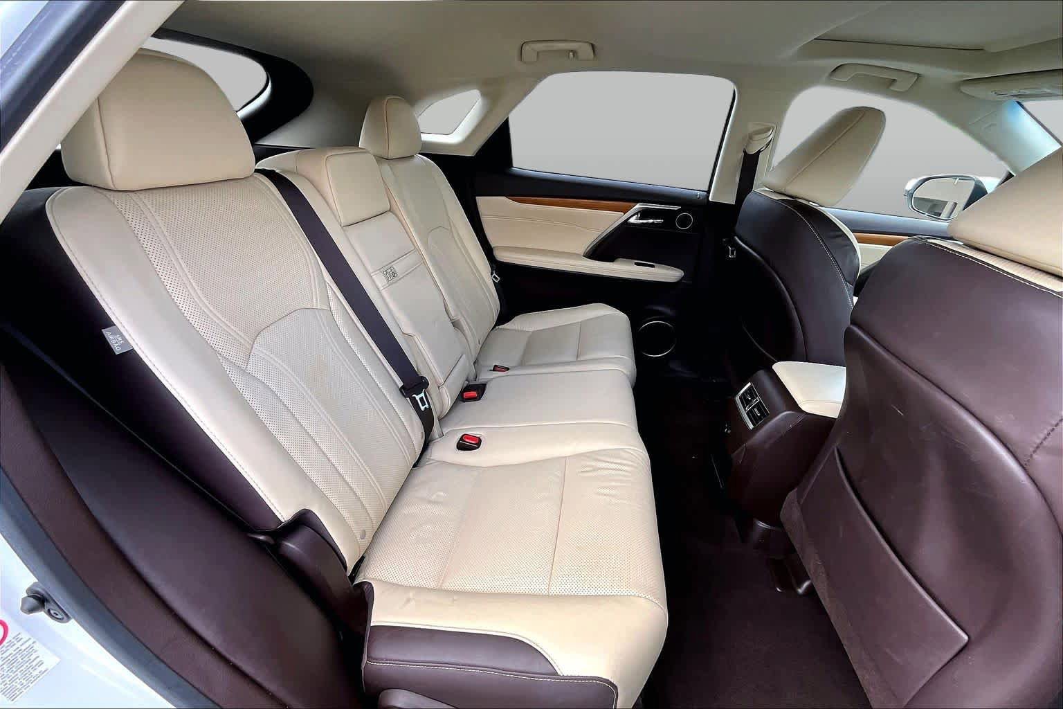 Used 2019 Lexus RX 450h AWD w/ Navigation Package image 19