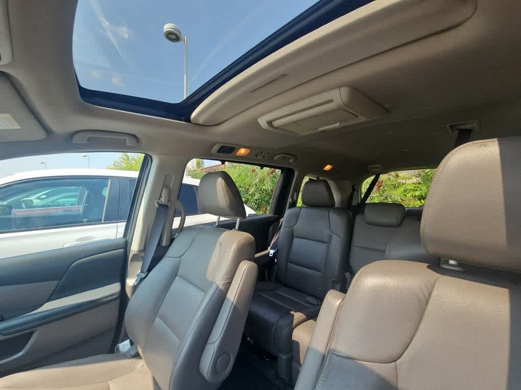 Used 2016 Honda Odyssey Touring image 8