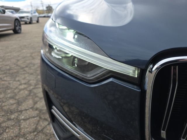 Certified 2023 Volvo XC60 B5 Plus w/ Climate Package image 13