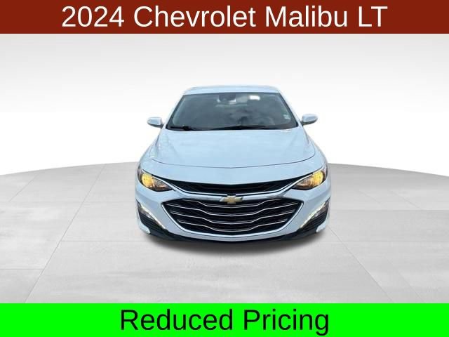 Used 2024 Chevrolet Malibu LT FWD image 2