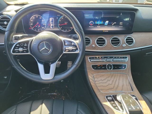 Used 2019 Mercedes-Benz E 300 image 4
