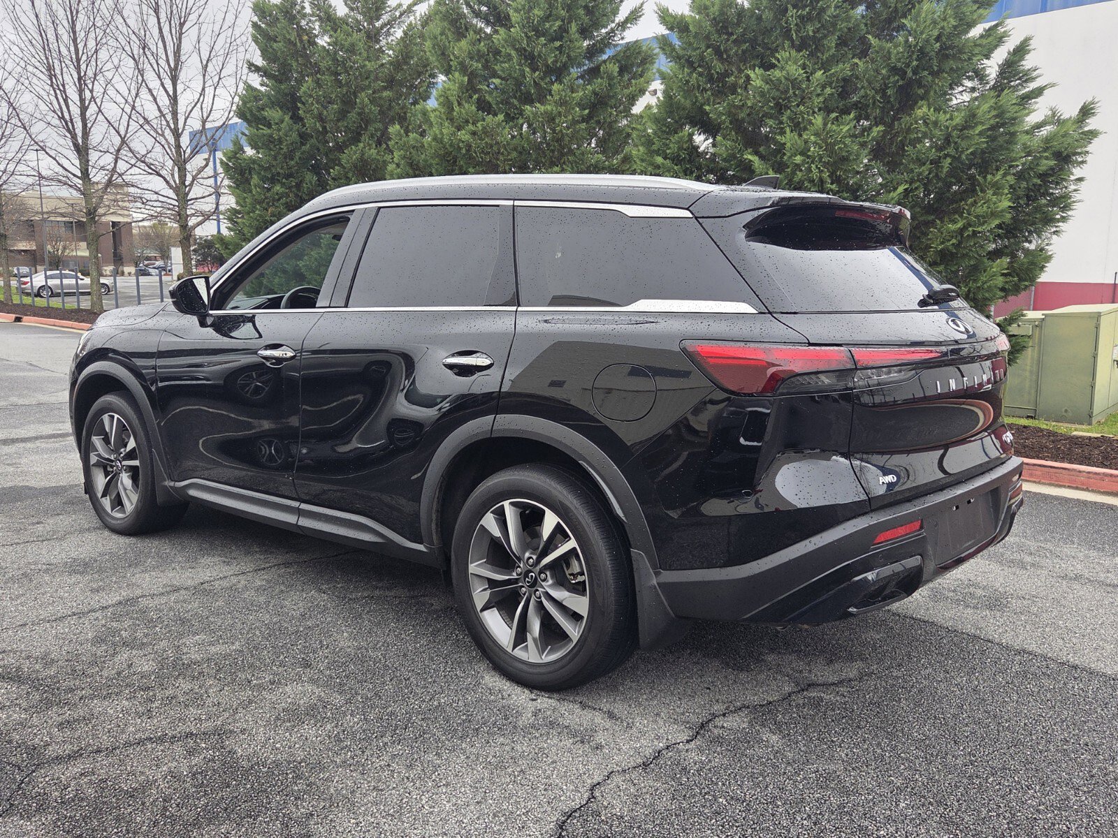 Used 2025 INFINITI QX60 Luxe w/ Vision Package AWD/4WD image 8