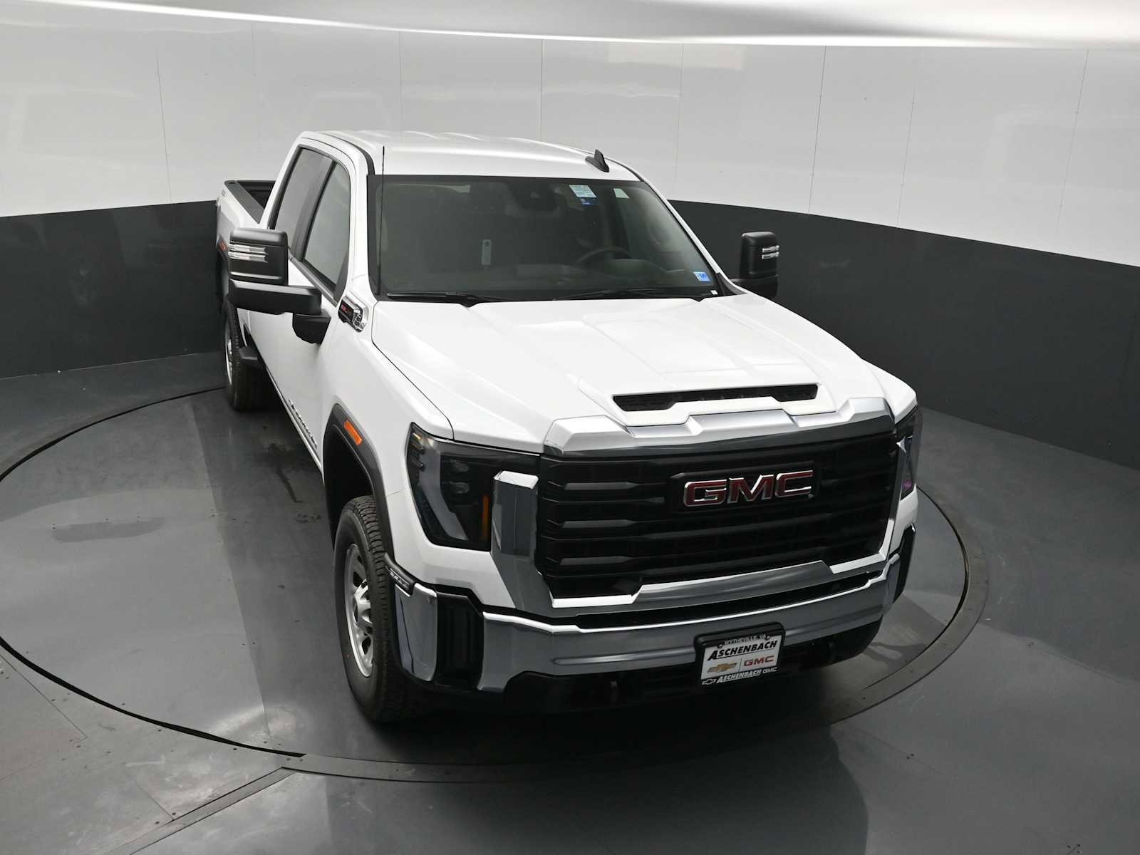 New 2026 GMC Sierra 2500 Pro w/ Convenience Package AWD/4WD image 11