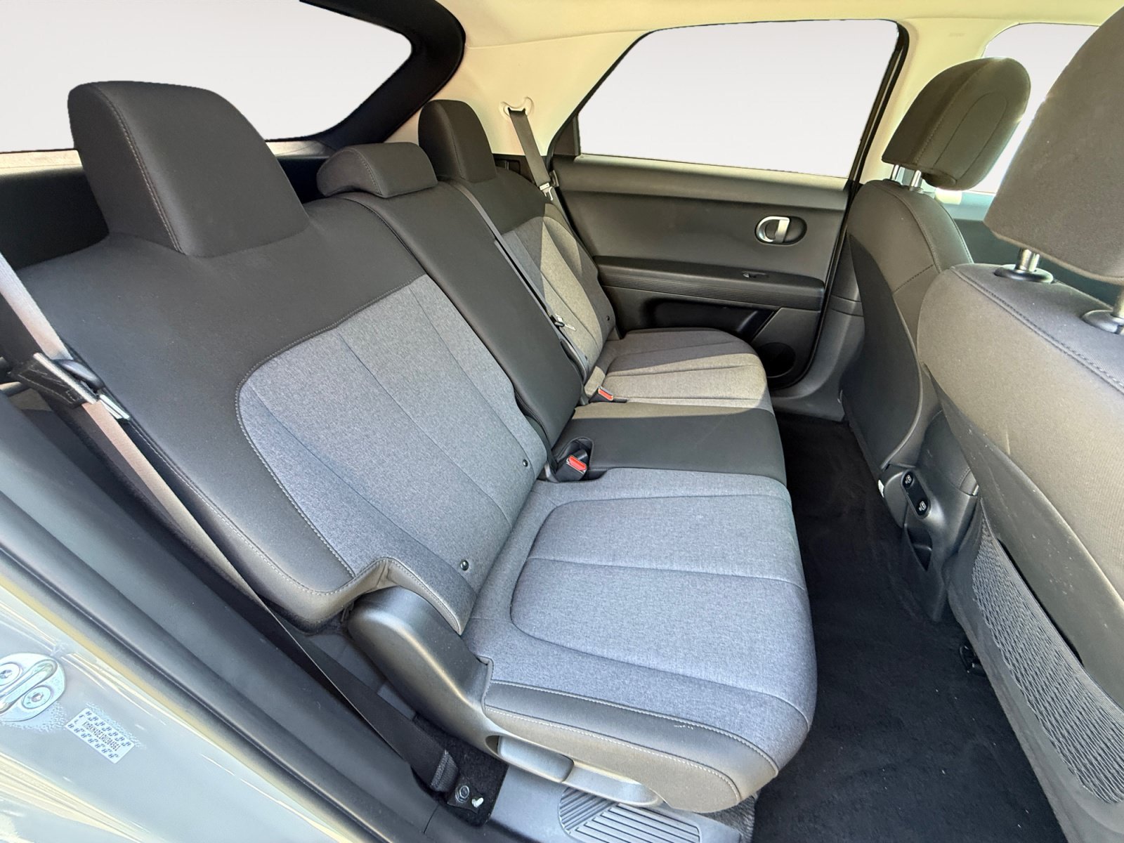Used 2024 Hyundai Ioniq 5 SEL RWD image 18