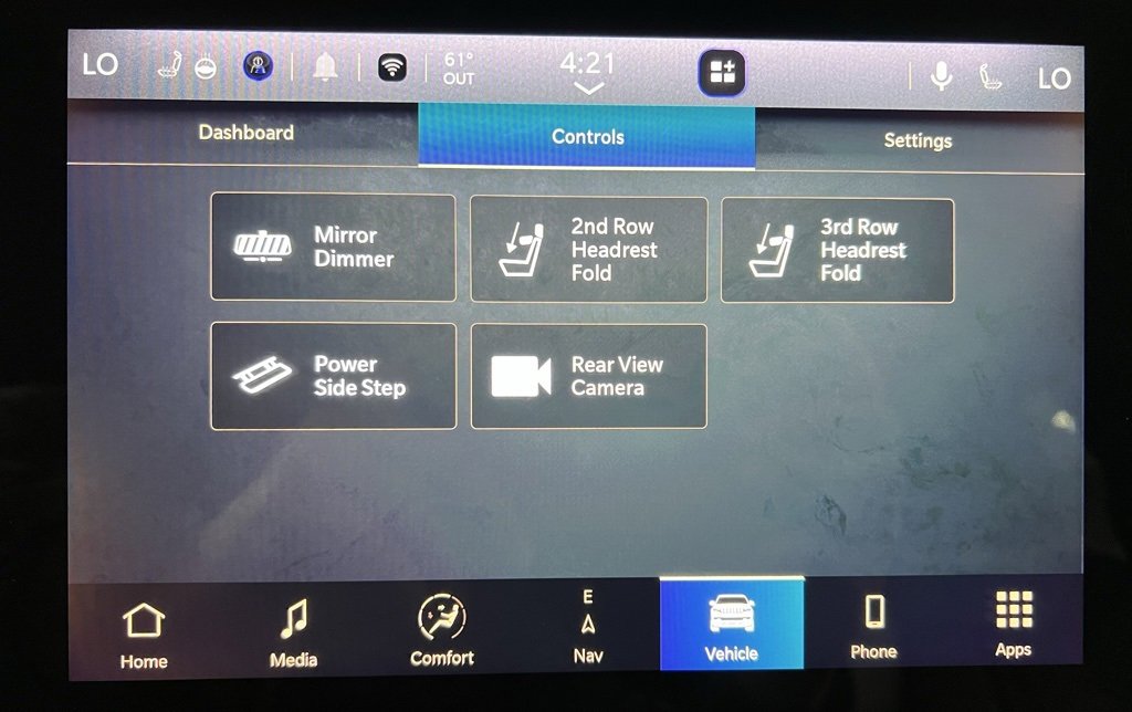 Used 2023 Jeep Wagoneer L Series III w/ Premium Group I image 45