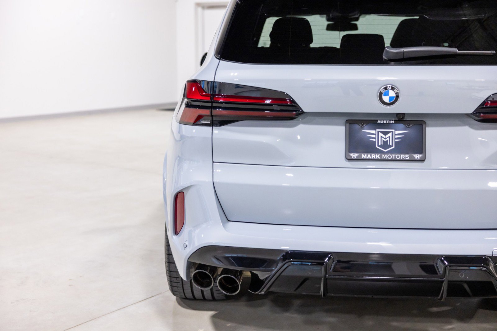 Used 2026 BMW X5 M Competition w/ Executive Package image 14