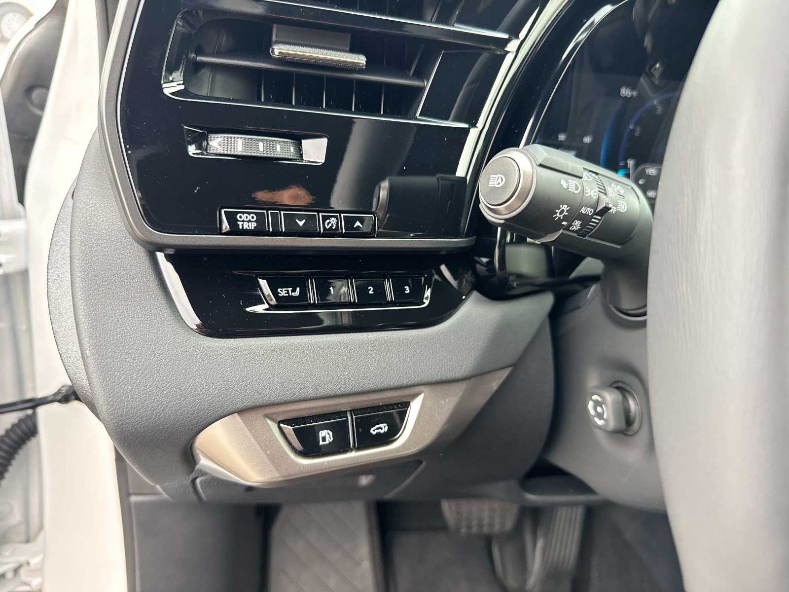Certified 2025 Lexus RX 350 Premium Plus w/ Convenience Package FWD image 33