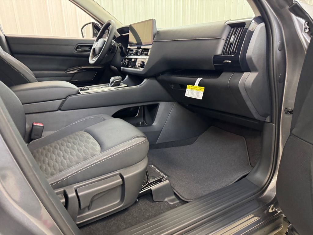 New 2026 Nissan Pathfinder SV image 26