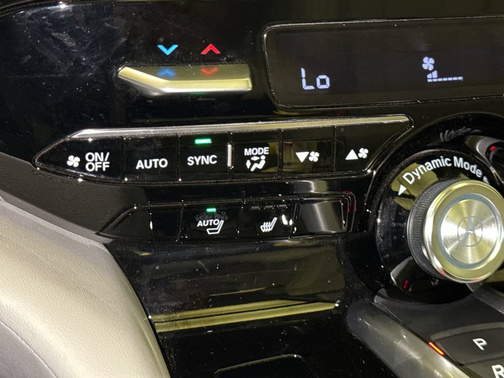 Used 2024 Acura MDX w/ Technology Package AWD/4WD image 29