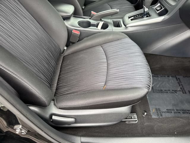 Used 2017 Nissan Sentra SV w/ Driver's Assist Package FWD image 10