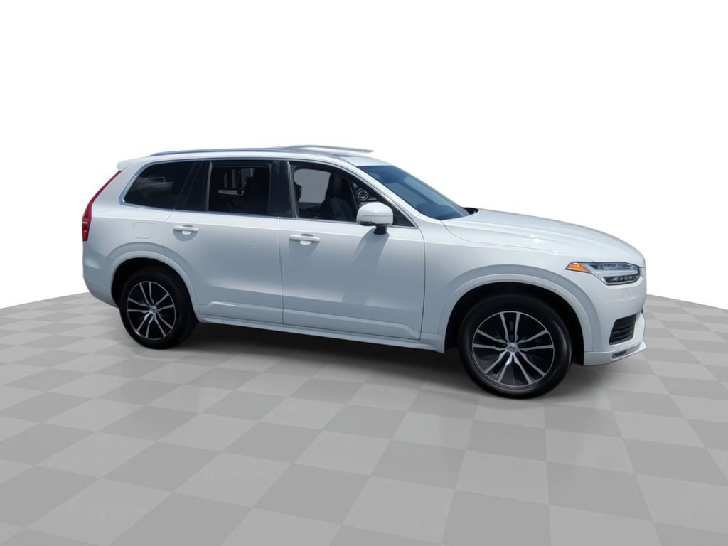Used 2020 Volvo XC90 T6 Momentum AWD/4WD image 9