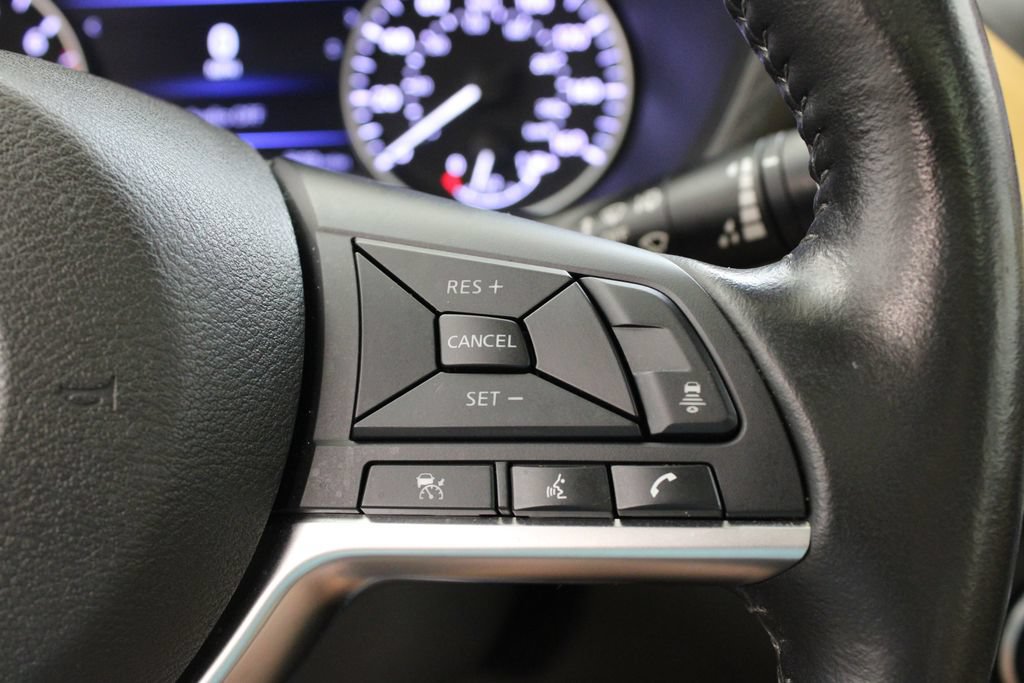 Used 2024 Nissan Sentra SV w/ SV Premium Package FWD image 27