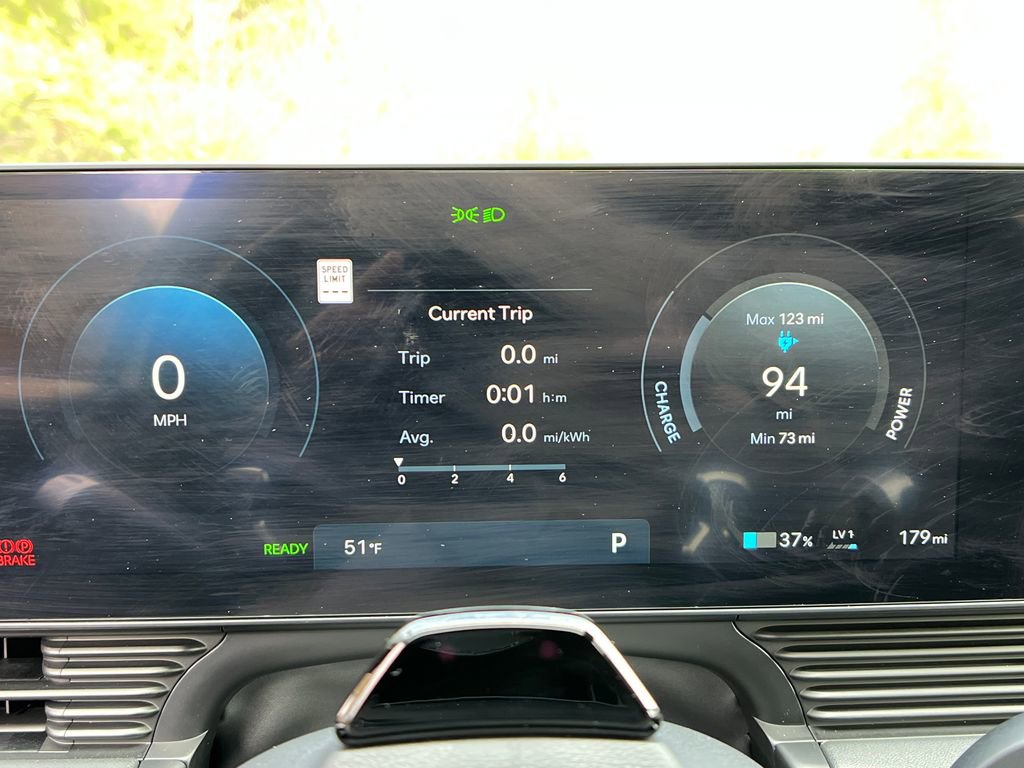 Used 2025 Hyundai Ioniq 5 SEL image 15