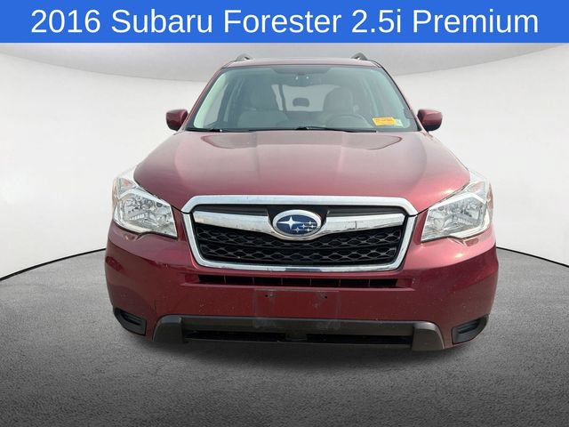 Used 2016 Subaru Forester 2.5i Premium w/ All-Weather Package AWD/4WD image 7