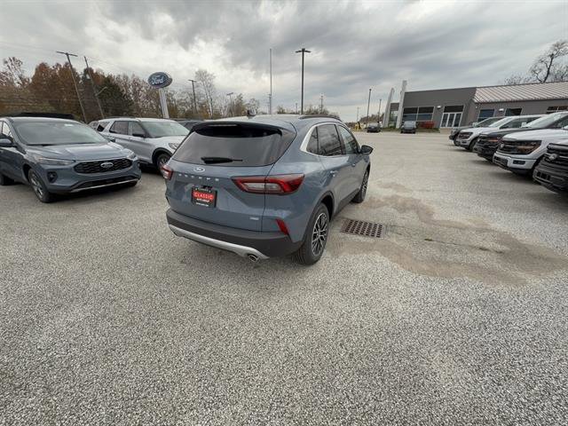 New 2026 Ford Escape SE image 8