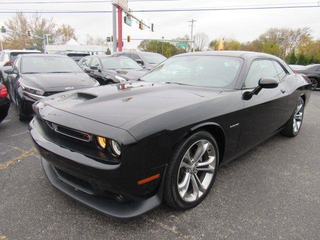 Used 2021 Dodge Challenger R/T image 3