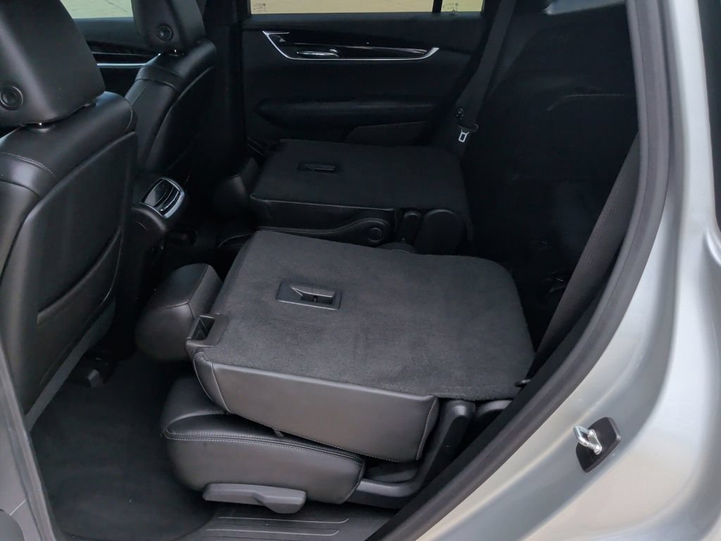 Used 2020 Cadillac XT6 Premium Luxury FWD image 35