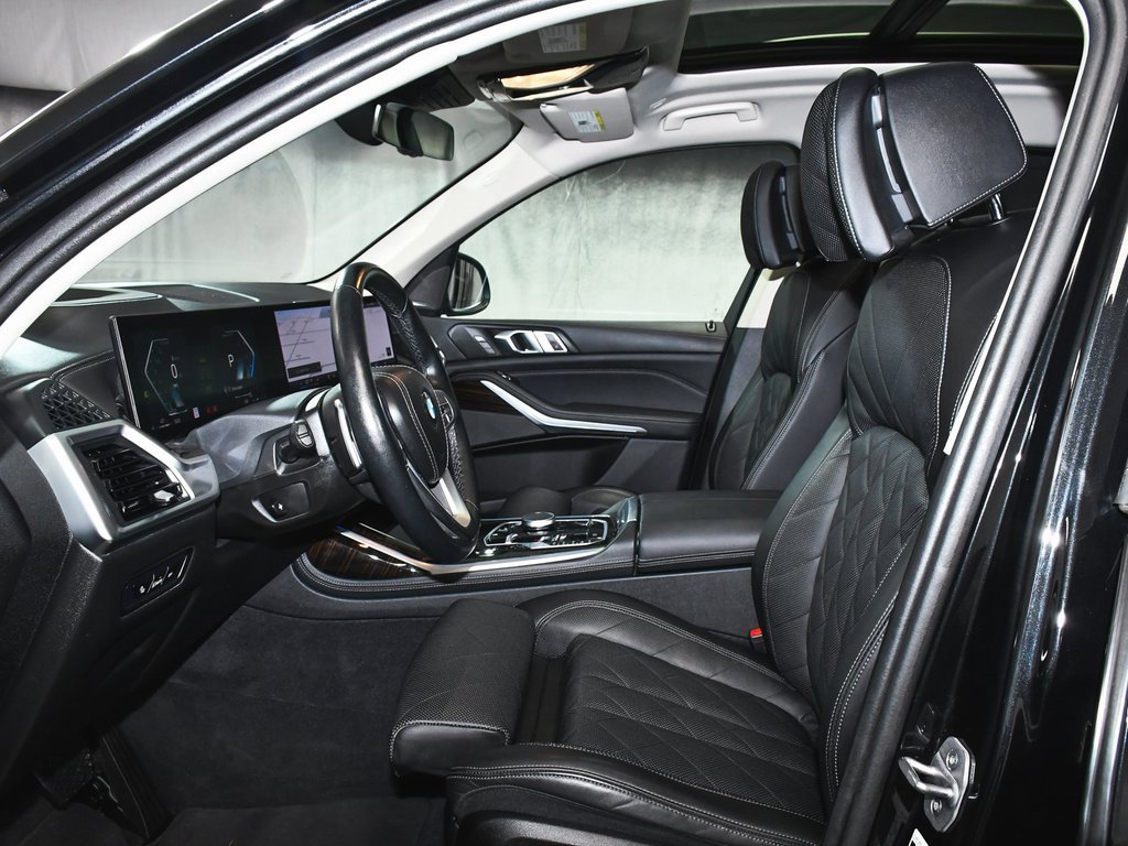 Used 2024 BMW X7 xDrive40i image 59