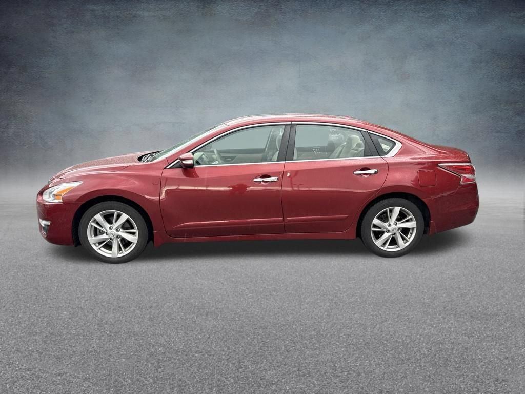 Used 2015 Nissan Altima 2.5 SV w/ Convenience Package FWD image 2