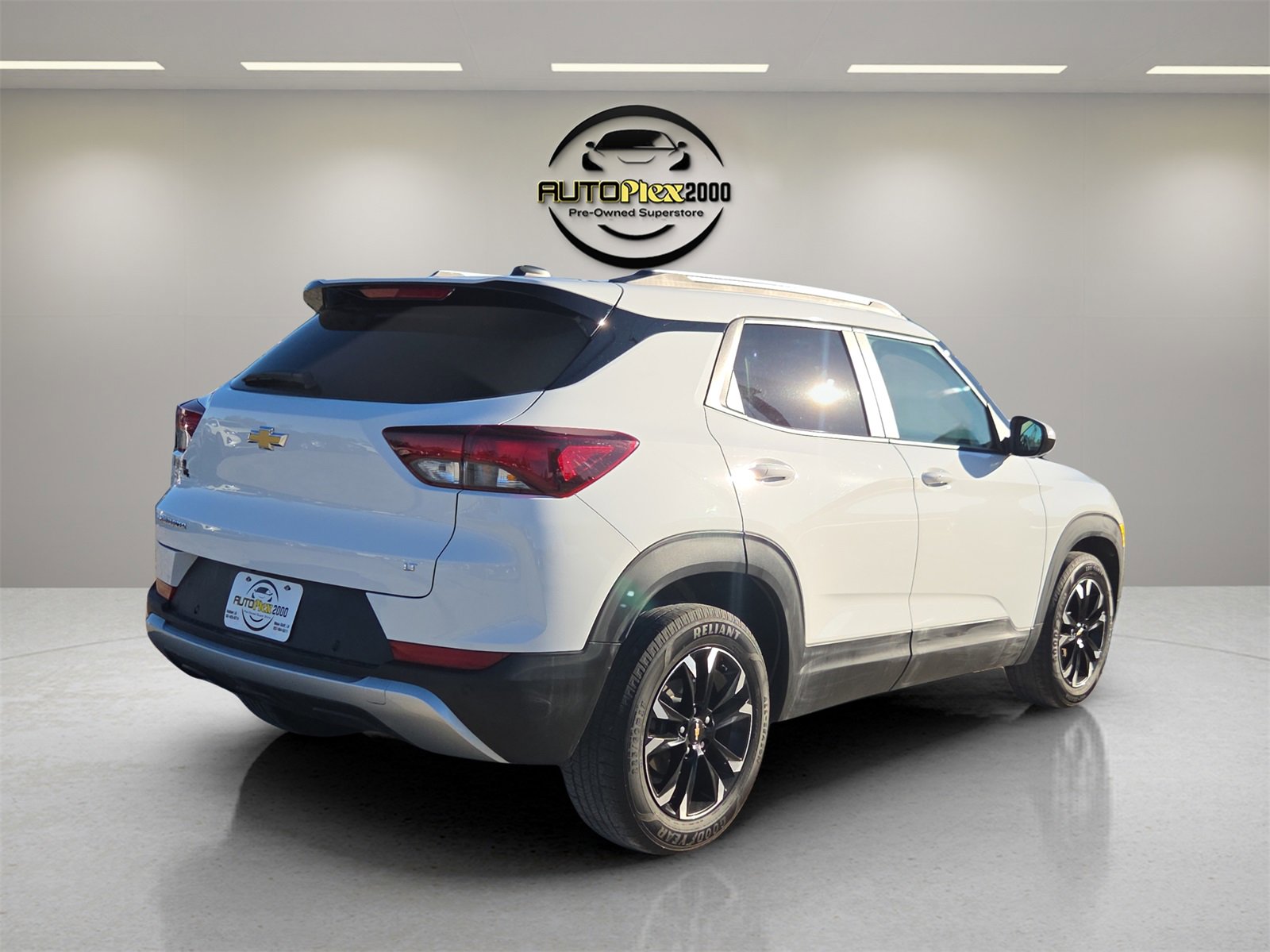 Used 2022 Chevrolet TrailBlazer LT w/ Convenience Package image 7