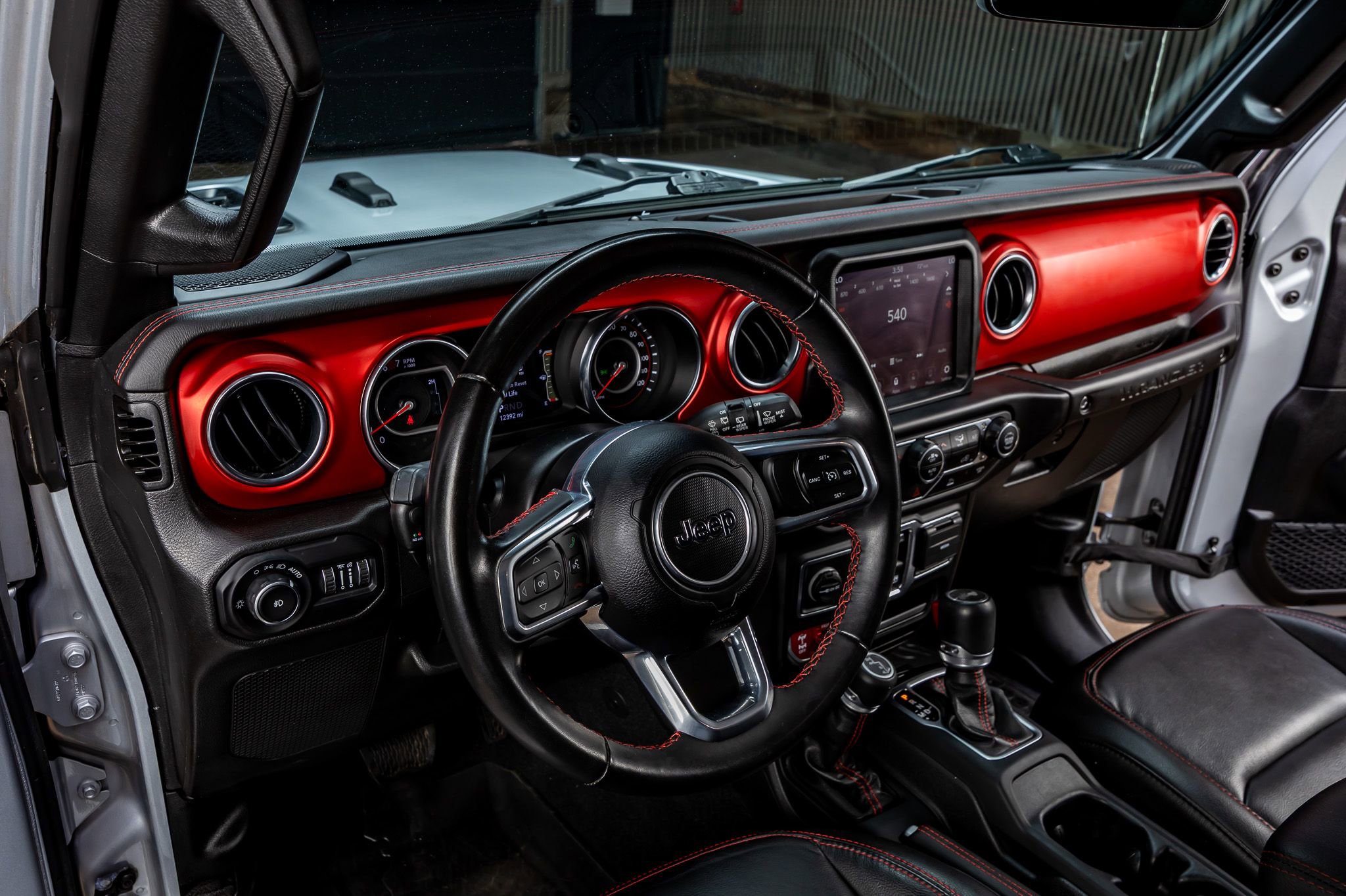Used 2022 Jeep Wrangler Rubicon AWD/4WD image 16